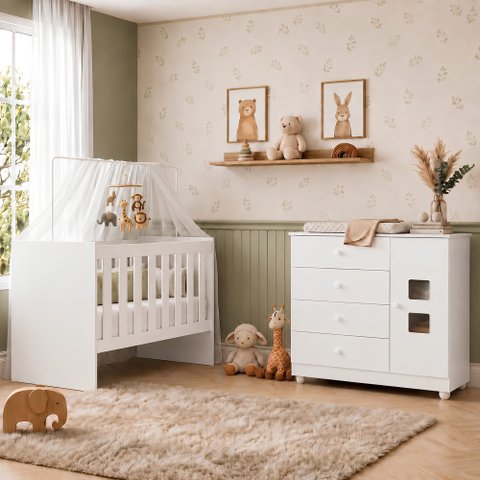 Quarto de Bebê com Berço com Colchão Life 100% MDF e Cômoda de Bebê 100% MDF 1 Porta 4 Gavetas Life 