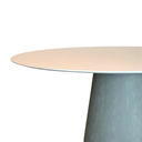 Ver imagem 2 de Mesa De Jantar Cone Oval 198x122 Cm Base Cimento Queimado Tampo Laqueado Branco Linn Design Mesa De