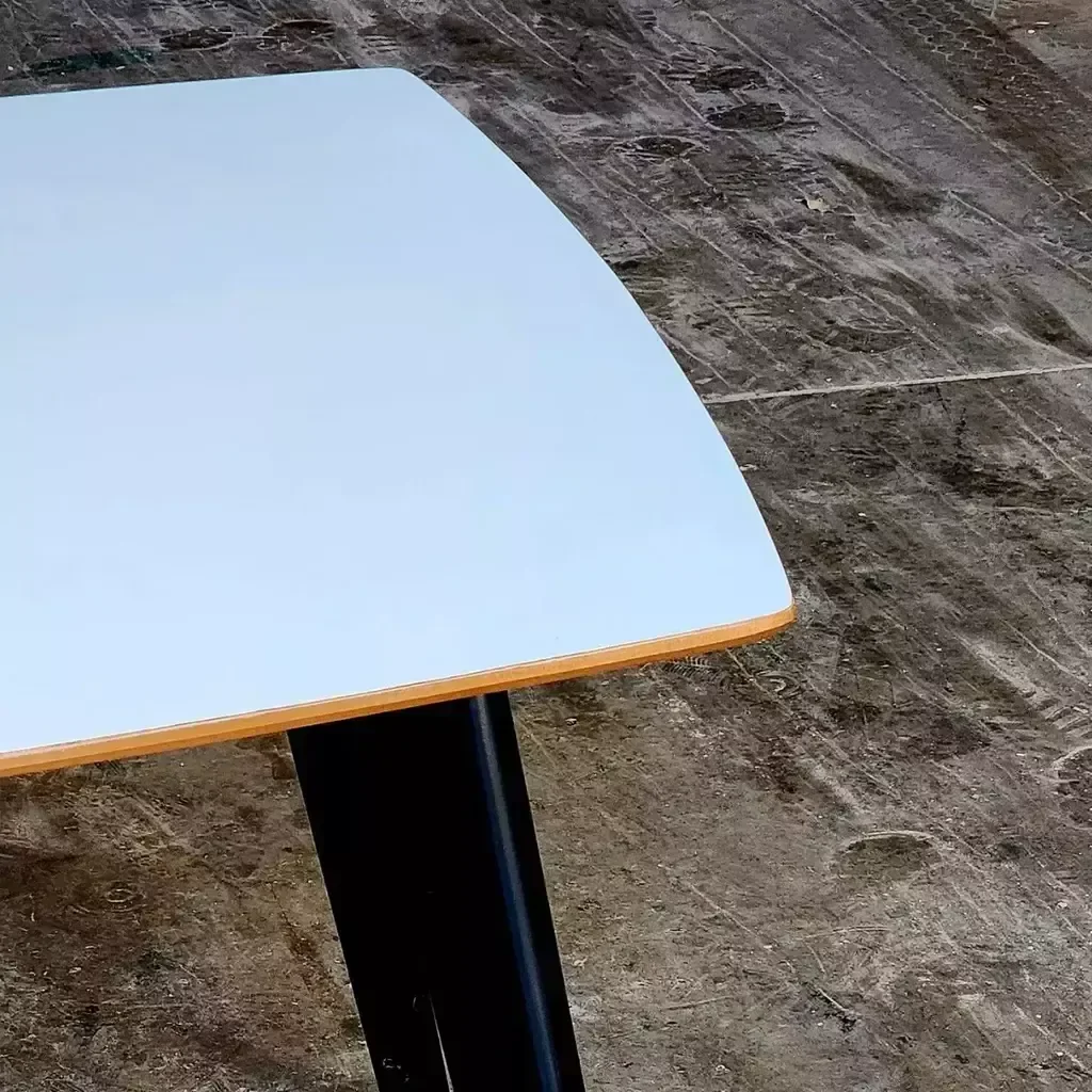 Ver imagem 4 de Mesa de Madeira Quadrada Especial 90cm Branco Pés Pretos - Dina