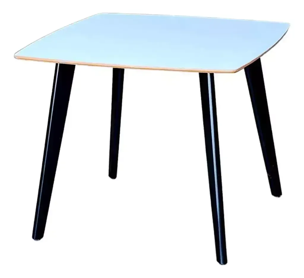 Ver imagem 1 de Mesa de Madeira Quadrada Especial 90cm Branco Pés Pretos - Dina