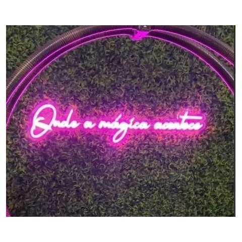 Placa Luminária Neon Led - Onde a Mágica Acontece 130x20cm