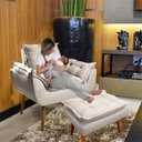 Ver imagem 3 de Kit Poltrona Amamentação Sala Estar Quarto Decorativa Cor Bege Conforto Perfeito + Puff - Mr Deluxe