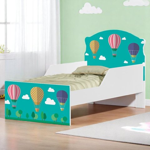 Cama Infantil Balões no Céu com Proteção Lateral e Adesivo Uv Brilhante