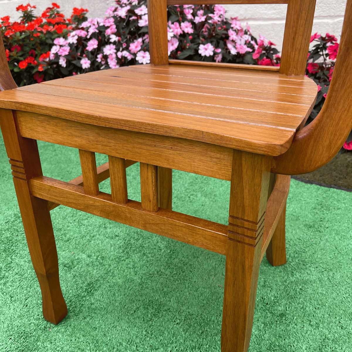 Ver imagem 7 de Cadeira Leque com Braço para Mesa de Jantar em Madeira de Demolição Sudeste Rústico