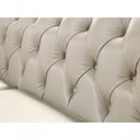 Ver mais imagens de Sofá Chesterfield de Couro 3 Lugares Avelã - Mempra