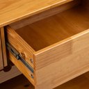 Ver mais imagens de Cristaleira 2 Portas 2 Gavetas em Madeira Maciça e Vidro Canelado Piazza