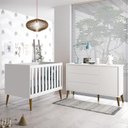 Ver imagem 2 de Jogo de Quarto Infantil Theo Retrô Cômoda 1 Porta e Berço Branco com Pés Amadeirado - Reller Móveis