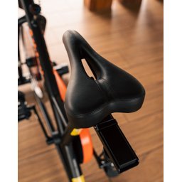 Bicicleta Spinning Residencial Athletic Advanced 400bs Usuários de 125kg Conforto Ajustável e Treino - 2