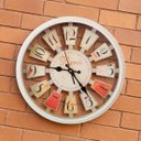 Ver imagem 4 de Relógio de Parede Vazado Branco Decoração Paris Rustico 40cm