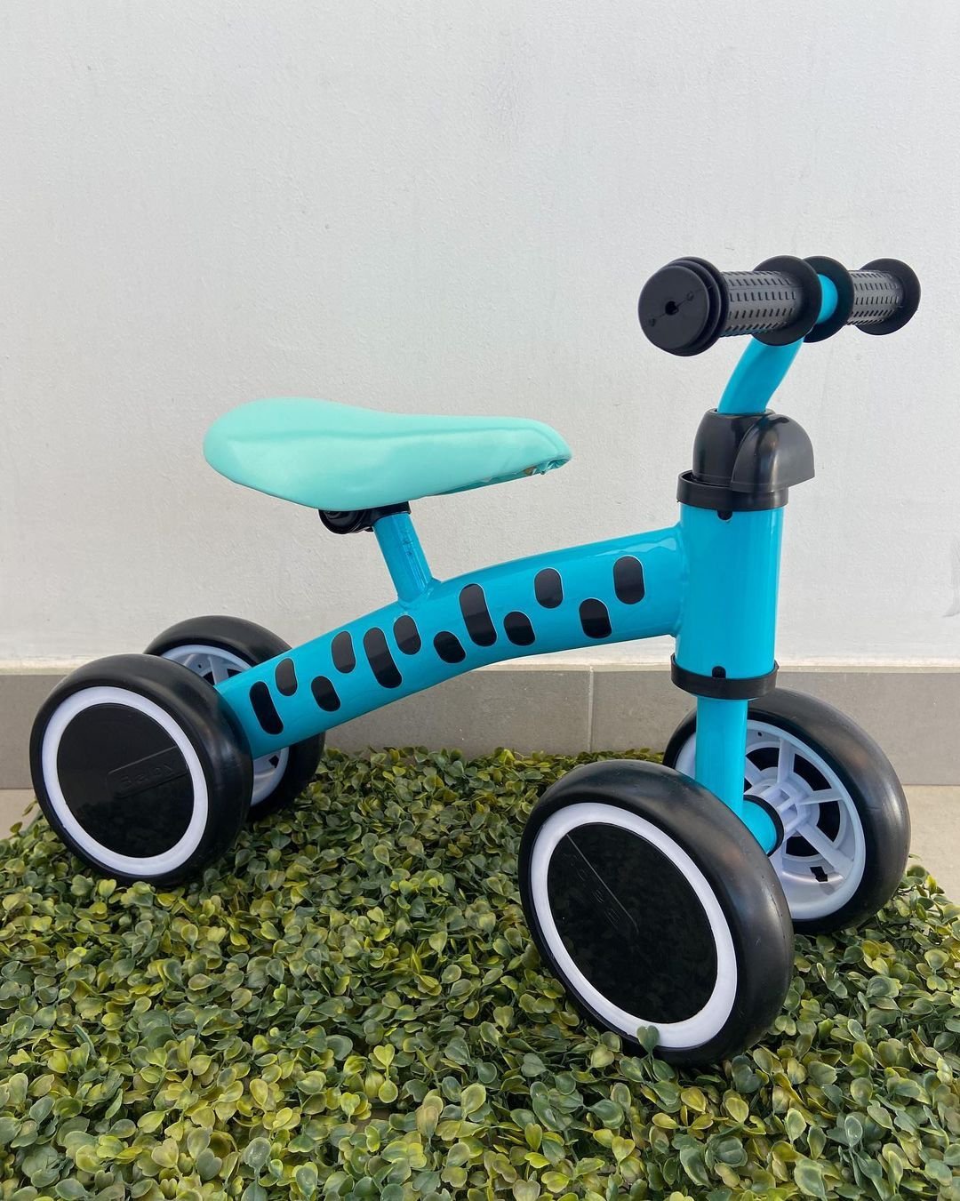 Andador Bebê Bicicleta de Equilíbrio Infantil sem Pedal 4 Rodas Zippy Toys Azul - 2