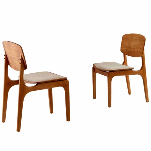 Conjunto com 2 Cadeiras Malta Gold em Madeira Maciça para Sala de Jantar Moderna Mobília