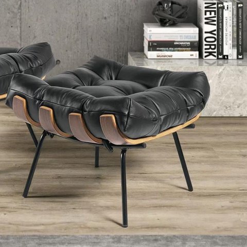 Puff de Couro Legítimo Costela