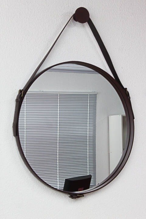 Espelho Redondo com Alça em Couro Legítimo IMBUIA 60 cm - 1