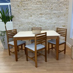 Mesa de Jantar Retangular Camile - Tampo em Mdf Bp 15mm 135 X 80 Cm e Base em Madeira Maciça - 6