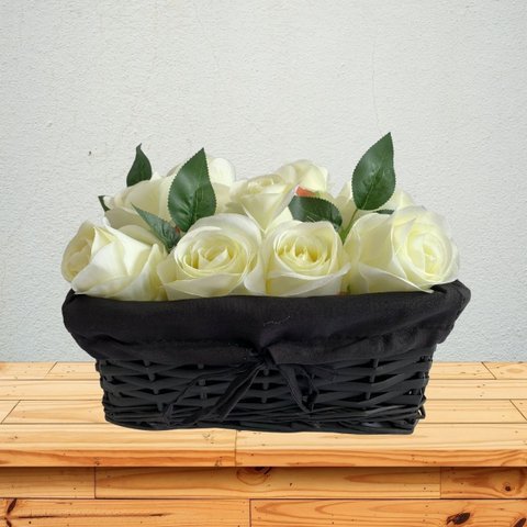 Conjunto 9 Rosas Artificiais Brancas Luxo para Decoração Elegante