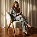 Ver imagem 2 de Poltrona para Sala Vinci Bouclé Off White - Nexta Casa