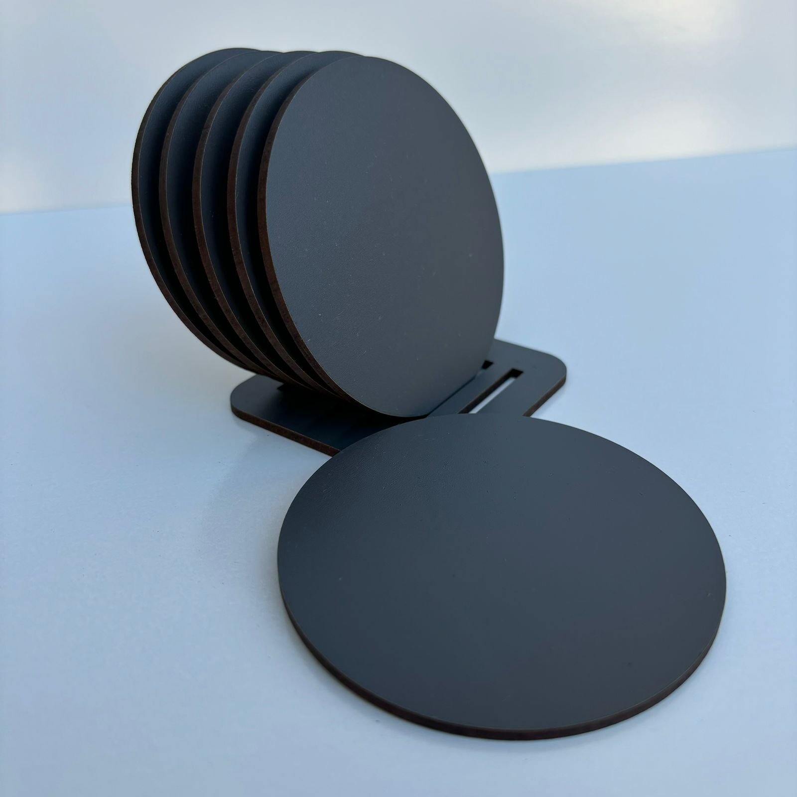 Kit de Porta Copos em Mdf 3mm com Suporte - Conjunto com 6 Unidades - Opções de Cores:cinza Escuro - 2
