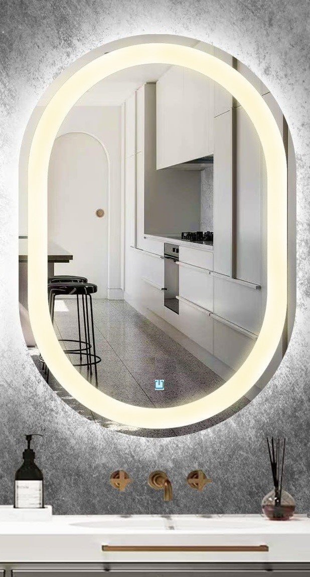Ver imagem 3 de Espelho Jateado Oval Iluminado com Led Quente Touch 80x60cm