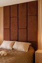 Ver imagem 2 de Cabeçeira Dominó 2,50 Altura e 1,60 Largura Modulos Colantes:Suede Marrom Escuro