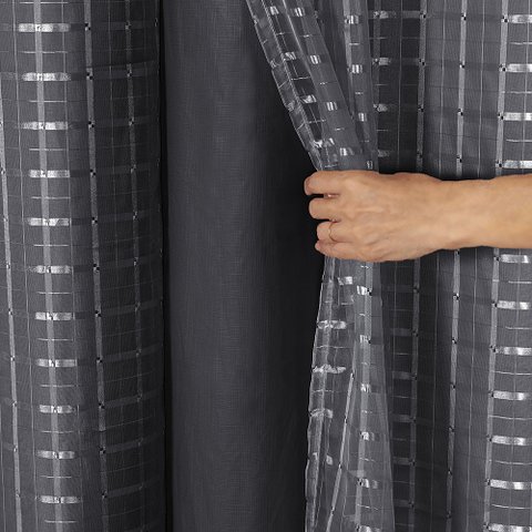 Cortina Blackout PVC com Tecido Voil Xadrez 2,80 m x 1,60 m - Preto