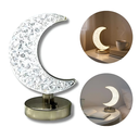 Ver imagem 2 de Mini Luminária Abajur Meia Lua Crescente Led Usb 3 Cores Sala Quarto Escritório Decorativa Romântica