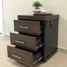 Kit 5 Peças com Mesa para Escritório Diretor em Tamburato, Gaveteiro, Armário e Balcão - 11