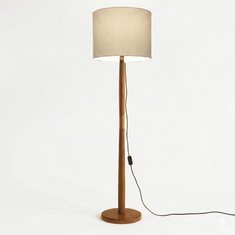 Luminária de Chão Imperial Base Madeira Detalhe Cobre 160cm Bivolt - Bege
