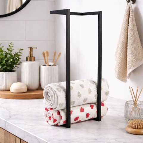 Porta Toalha de Rosto Estilo Industrial Resistente e Decorativo para Banheiro e Salão.