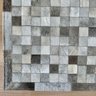 Tapete de Couro Tons de Cinza 100x150 Placas 5cm Quadriculado - 3