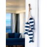 Penduricalho Trio de Peixes em Madeira  com Listra Azul Marinho 41x9x5,5 - 1