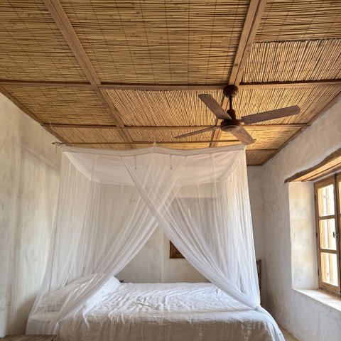 Forro de Teto em Esteira de Bambu Natural 5m x 1m Rolo Rústico Marrom para Sala e Varanda