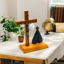 Ver imagem 1 de Crucifixo de Mesa com Nossa Senhora Aparecida 20 Cm