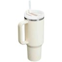 Ver imagem 2 de Copo Quencher 1,18 L Cream Stanley