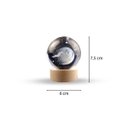Ver imagem 3 de Luminária Abajur Globo Astronauta Led Usb Enfeite Decorativo Esfera de Vidro 3d Base de Madeira
