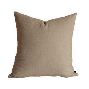 Almofada em Linho Brunello Offwhite com Detalhes Dourada Quadrada:Completa