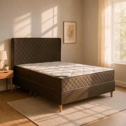 Cama Box com Colchão Queen Milão Pillow Top Molas Ensacadas Tecido em Veludo Marrom Bom Pastor