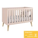 Ver imagem 4 de Dormitório Infantil Theo 3 Portas, Cômoda 6 Gavetas, Berço, Mesa de Canto Rosa Fosco com Pés Madeira