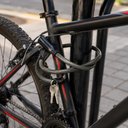Ver imagem 1 de Cadeado Bicicleta 80cm Cabo de Aço Trava Antifurto 2 Chaves