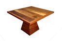 Ver imagem 1 de Mesa Quadrada com Base Triangular de Madeira Maciça Maquinada e Envernizada:Comp 100cm x Alt 80cm x