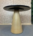 Ver imagem 2 de Mesa de Jantar Cone 70cm Base Madeira Natural Freijó Claro Tampo Laca Preto