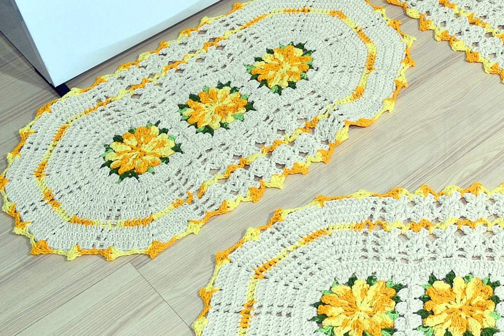 Jogo de Tapetes Especial - Flores Amarelo Mesclado Arte & Tear Jogo de Tapetes em Crochê - 2