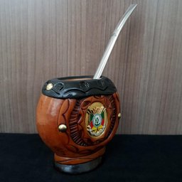 Cuia Artesanal de Chimarrão Estilo Uruguaia Coquinho Gajeta Brasão - 8