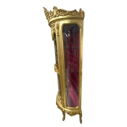 Cristaleira Clássica Dourada com Capitonê Vermelho - 204x95x46cm - 3