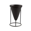 Ver imagem 1 de CACHEPOT EM CIMENTO PRETO C/SUP P 11538 18X11CM