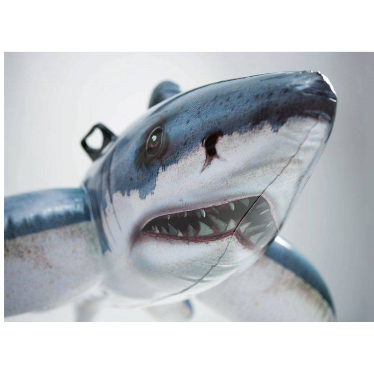 Bóia Inflável Tubarão Realistic Intex para Piscina 173x107cm:cinza - 2