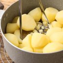 Ver imagem 2 de Amassador de Batata em Inox com Cabo Rose Gold 26cm - Wp Connect Esmagador Amassador de Batatas em I