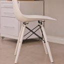 Ver imagem 5 de CADEIRA EAMES PP BRANCA PÉS EM POLIPROPILENO