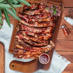 Tábua para Churrasco Gourmet Elegance em Madeira Maciça com Pés Emborrachados - 5