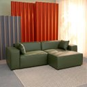 Ver imagem 1 de Conjunto Sofá 260cm e Puff 100cm Baobá CabeCasa MadeiraOriginals Verde Courino Musgo