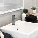 Ver imagem 2 de Torneira Banheiro Aço Escovado Quente Fria Pequena com Kit Instalação